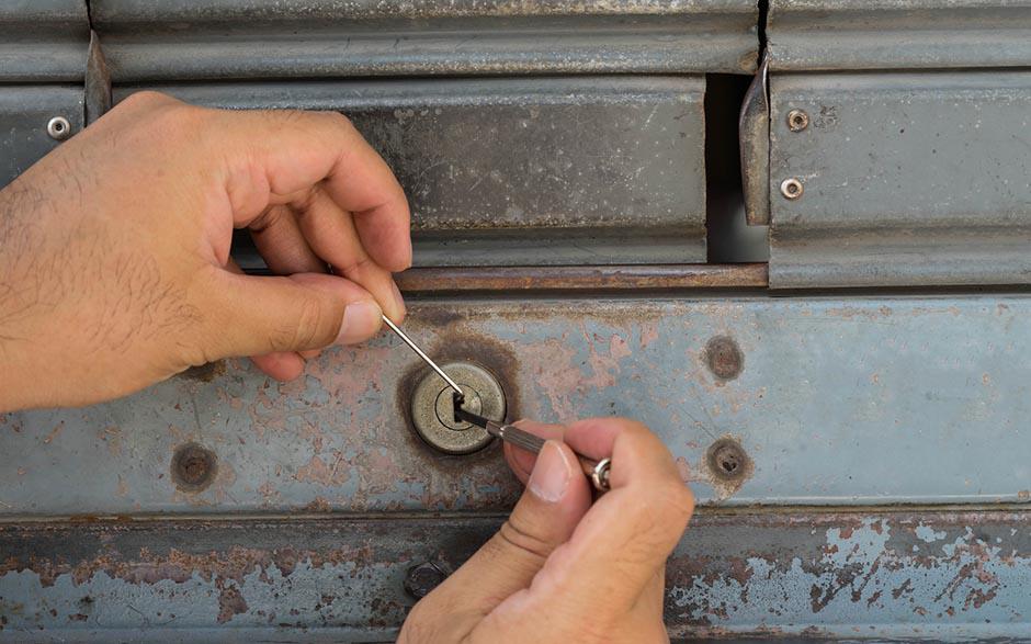 travaux de serrurier ouverture de porte Argenteuil